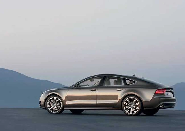 Audi A7 Sportback: si parte da 60.900 euro