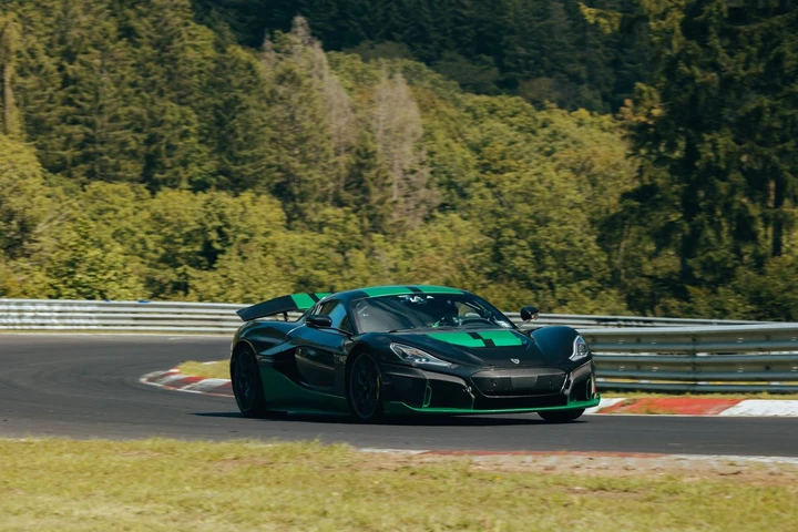 Rimac Nevera: nei prossimi mesi potrebbe arrivare una versione più leggera