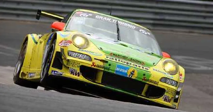 Continua la “saga” Porsche alla 24h del Nurburgring