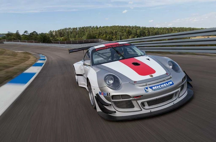 Porsche 911 GT3 R 2013: il kit a 45.000 euro