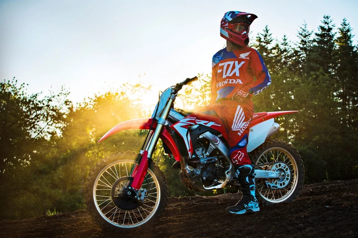 Honda CRF250R 2018, le immagini