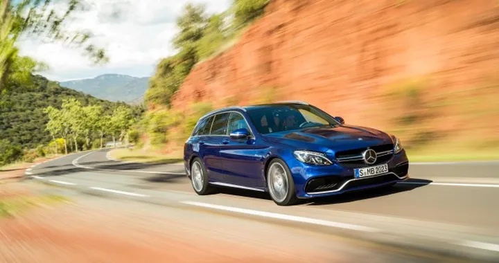 Nuove Mercedes C 63 e C 450 AMG 2015