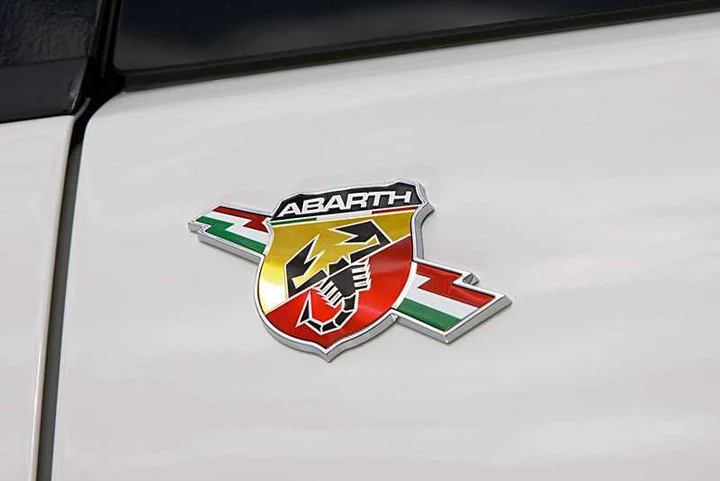 Abarth: per il 2012 una GT tutta nuova
