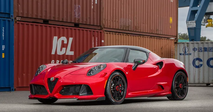 Alfa Romeo 4C by Zender