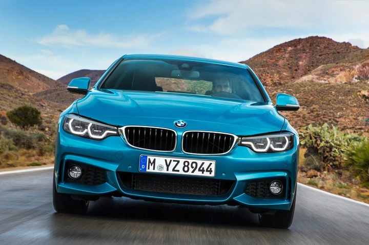 Bmw Serie 4 Coupé MY 2017: immagini ufficiali