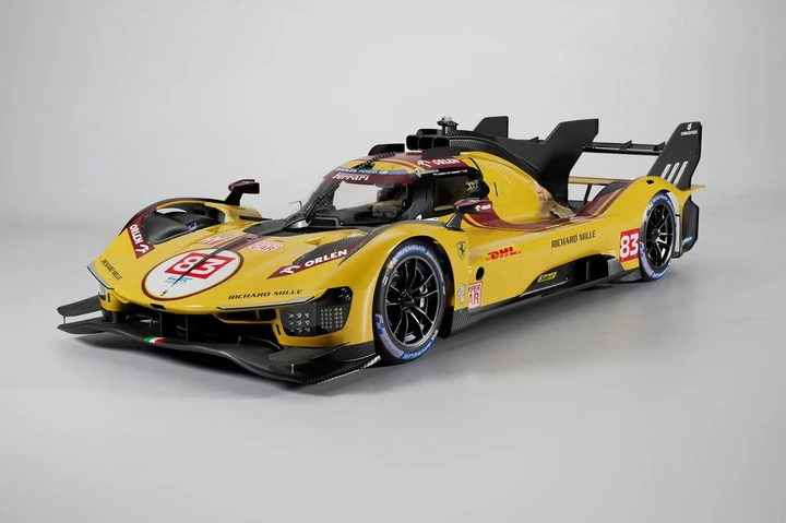 Ferrari 499P di AF Corse, scelta la livrea gialla per correre nel FIA WEC 2025