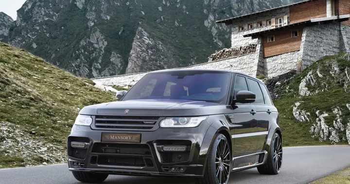 Range Rover Sport by Mansory: cura al carbonio