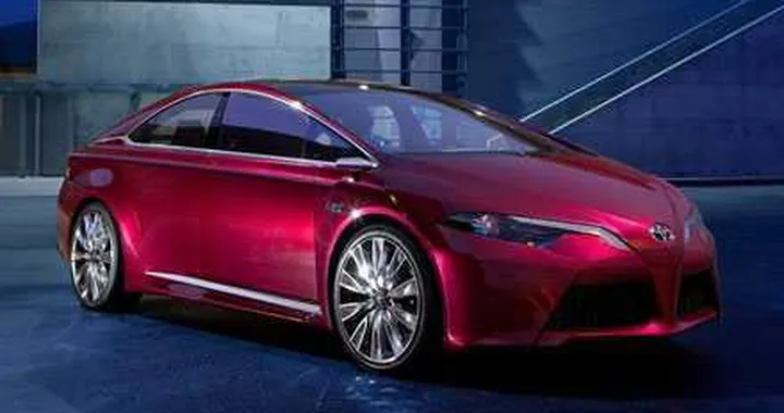 Toyota NS4 Advanced Plug-in Hybrid Concept