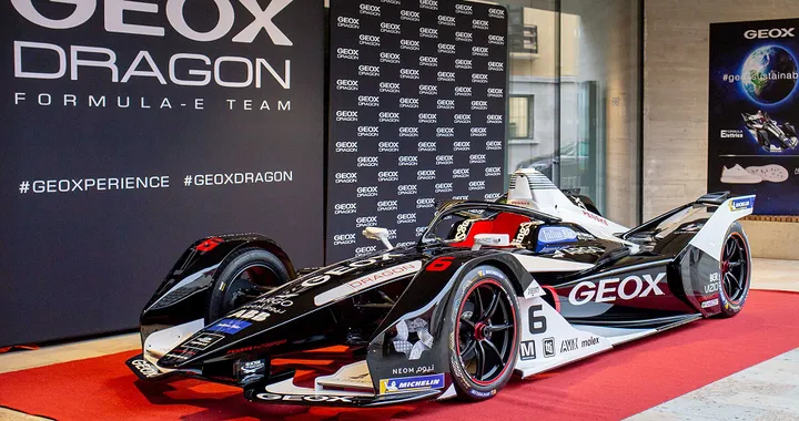 Formula E: svelata la monoposto del team Geox Dragon