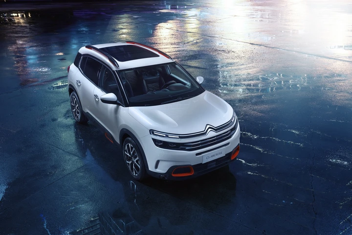 Nuova Citroen C5 Aircross: le foto ufficiali