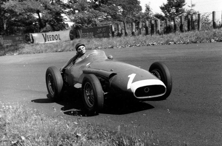 Juan Manuel Fangio: 100 anni fa nasceva il Campionissimo