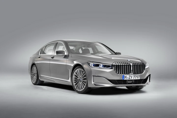 BMW Serie 7: la prossima generazione sarà anche elettrica