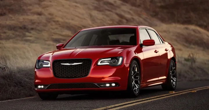 Chrysler 300 2015: il debutto a Los Angeles