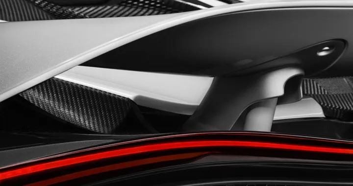 McLaren: un teaser per Ginevra