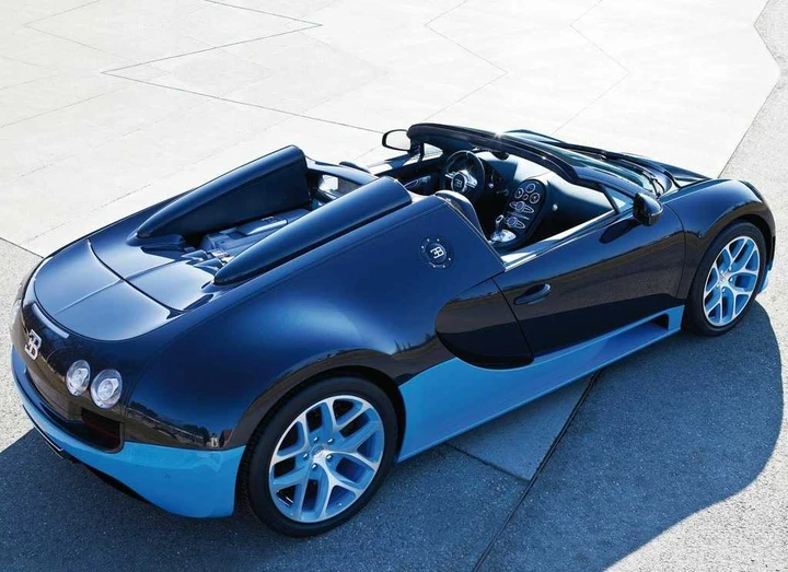 Bugatti Veyron Grand Sport Vitesse a Ginevra