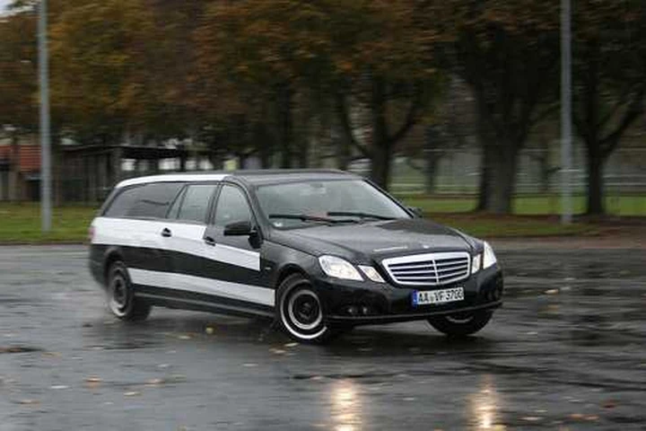 Mercedes Classe E XXL: una station molto wagon