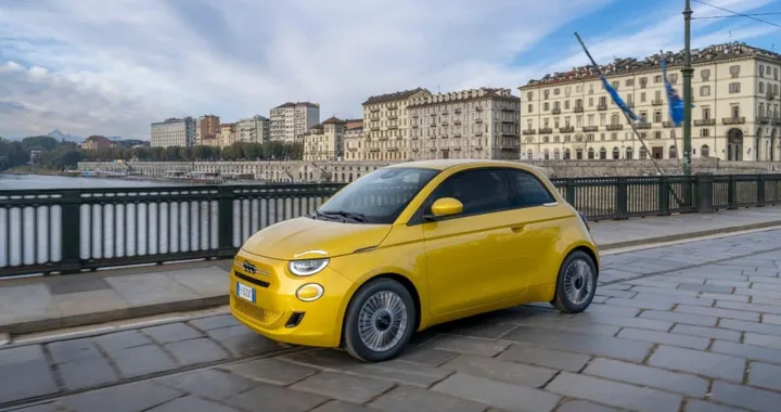 Fiat 500 Hybrid: porte aperte il 21-22 marzo, prezzo e dettagli