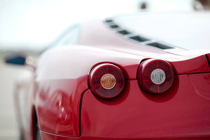 Ferrari F430 falsa su base Toyota MR2: sequestrata