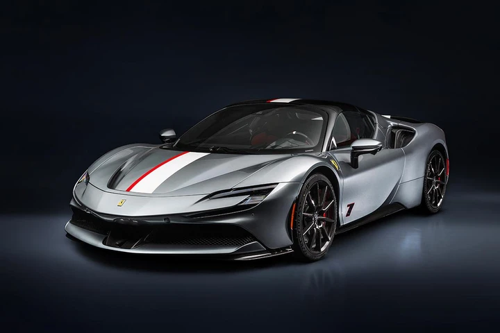 Ferrari SF90 Spider Assetto Fiorano Tailor Made