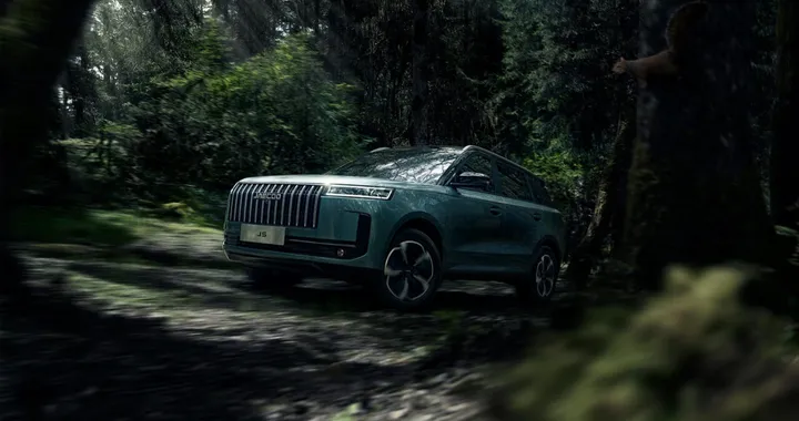 JAECOO 5, il SUV dall'animo offroad