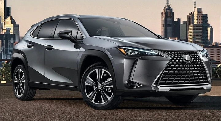 Lexus UX: prezzi a partire da 37.900 euro