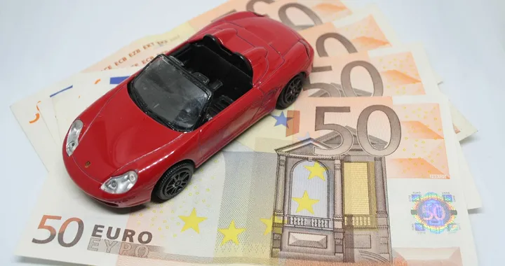 Assicurazione auto scaduta? I giorni di copertura e le sanzioni