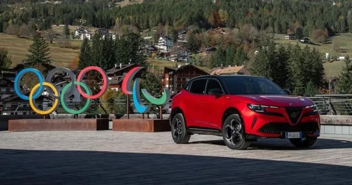 Junior Milano Cortina 2026: Alfa Romeo lancia l'edizione speciale