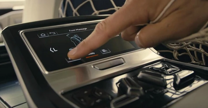 Nuova Audi A8: video teaser prima del debutto