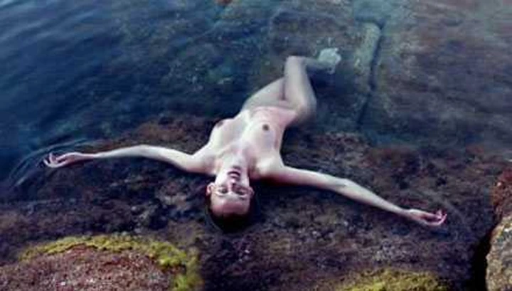Calendario Pirelli 2012: nudo italiano d'autore