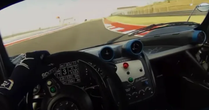 Pagani Zonda R Evo: il video sul circuito di Austin è da brividi