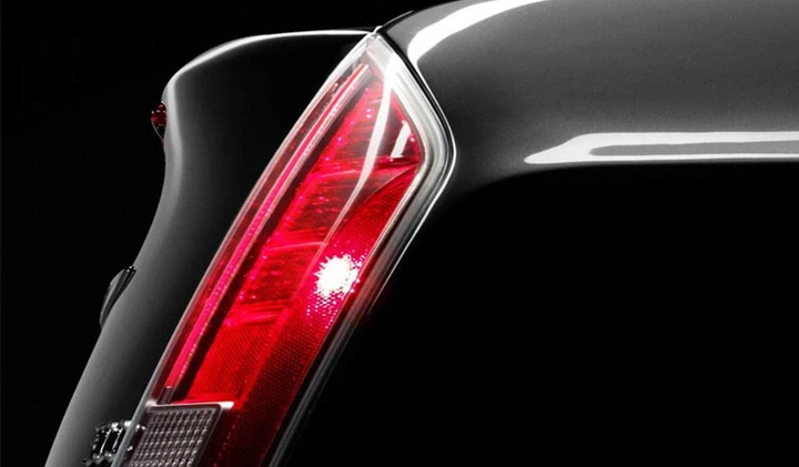 Chrysler 300C teaser ufficiali