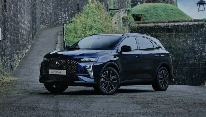 DS 7 Vauban, il SUV blindato ibrido plug-in
