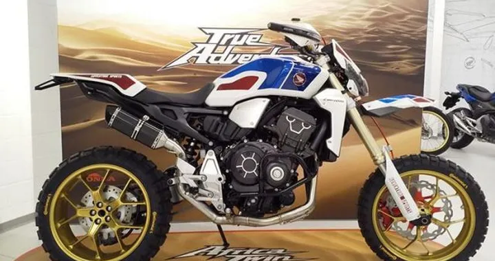 Africa Four: modello speciale su base Honda CB1000R