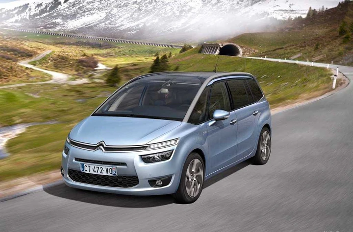 Nuova Citroen Grand C4 Picasso: le immagini ufficiali