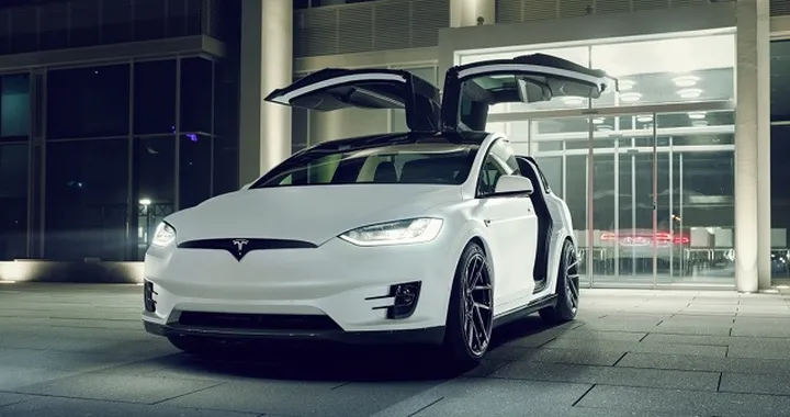 Tesla Model X by Novitec: tuning a zero emissioni