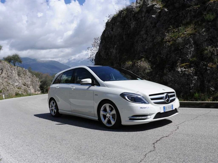 Mercedes Classe B 200 CDI: la prova su strada