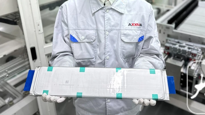Meno consumi, più autonomia: Anwa presenta le nuove batterie allo stato solido