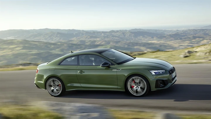 Audi A5 Sportback, Coupé e Cabriolet: nuove immagini