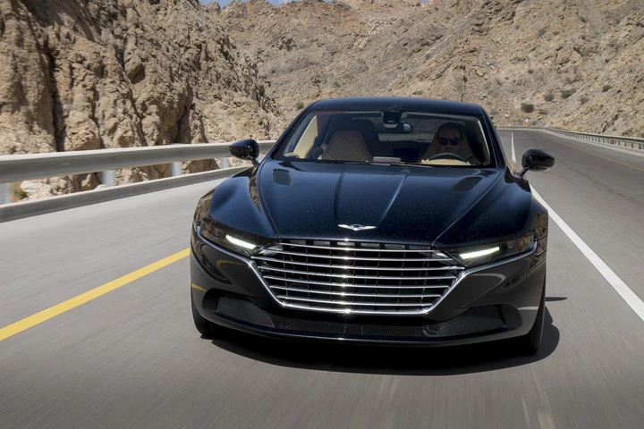 Aston Martin Lagonda: prime immagini ufficiali
