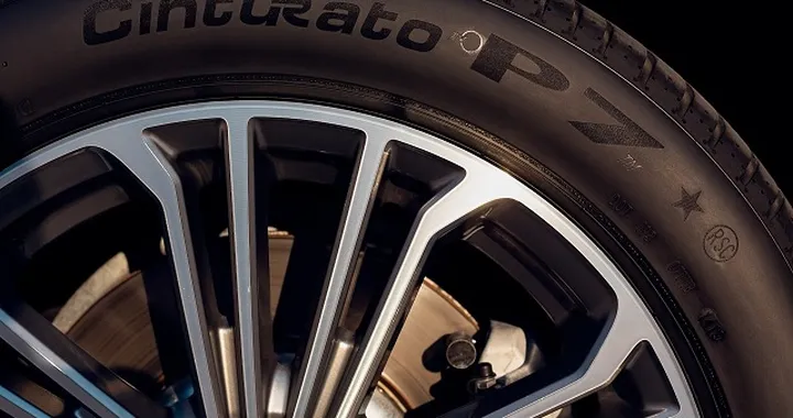 70 anni di Pirelli Cinturato: dal boom della motorizzazione alla tecnologia 5G