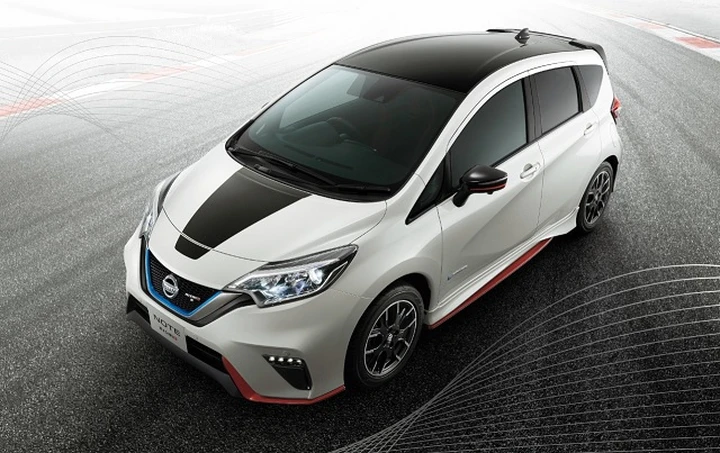 Nissan Note Nismo Black Limited: sportiva e ibrida