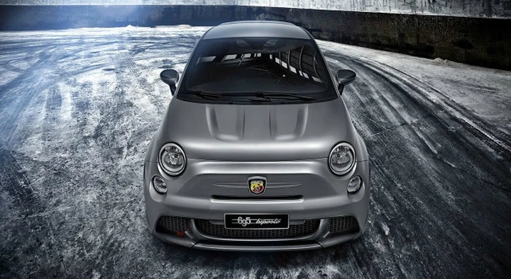 Abarth: 695 biposto e altre novità al Salone di Ginevra
