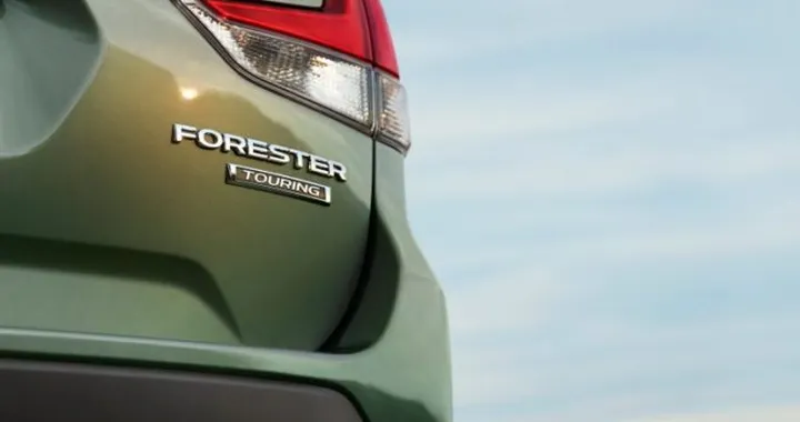 Subaru Forester: un nuovo teaser mostra il posteriore