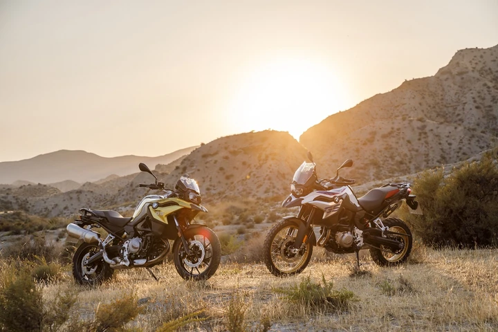 BMW: debuttano le nuove F 750 GS e F 850 GS