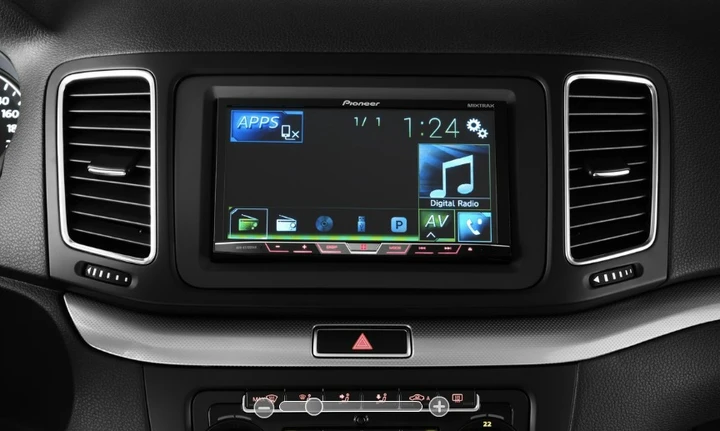 Le autoradio a rischio scomparsa: come salvare un patrimonio dell'informazione