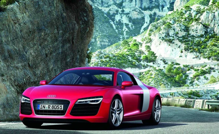 Audi R8 2013: le immagini ufficiali