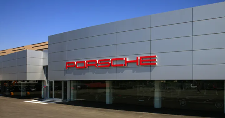 Bonus di 8911 euro ai dipendenti Porsche
