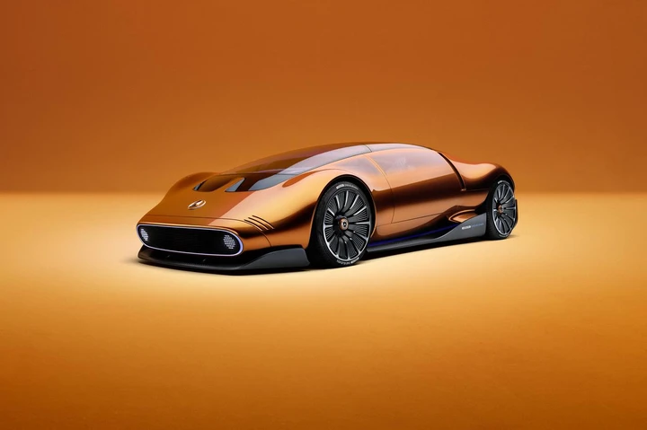 Mercedes Vision One-Eleven: debutto italiano al Salone Nautico di Genova 2023