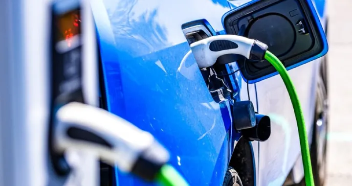 Auto elettriche: quanto costa davvero ricaricarle in Europa?