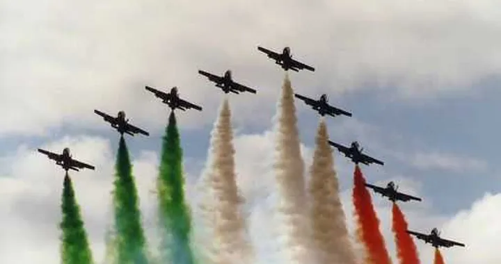 L'Alfa festeggia 50 anni delle Frecce Tricolori